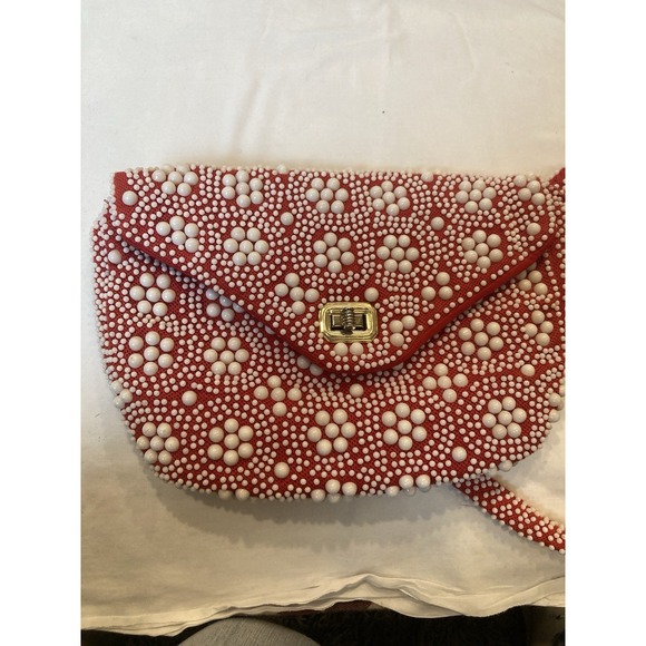 Handmade Handbags - Vintage 1960s 70s Handmade Hong Kong Beaded Shoulder‎ Bag Red White Floral Mod